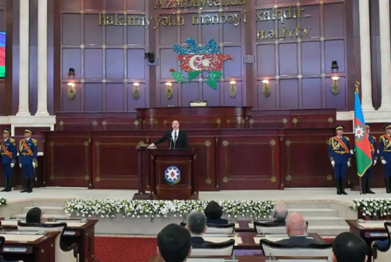 علی‌اف پارلمان آذربایجان را منحل کرد