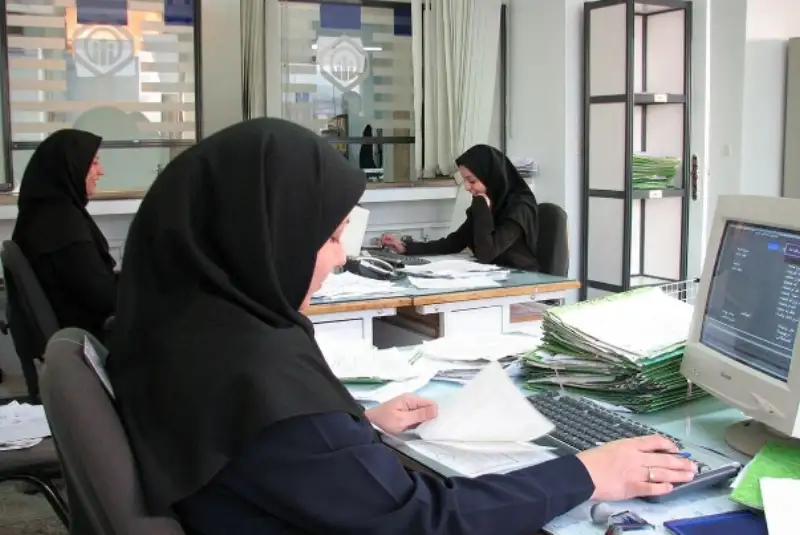 آغاز کار ادارات و بانک‌های سیستان و بلوچستان با تأخیر 3 ساعته