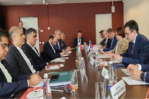 Iran, Russia discuss expansion of banking, financial cooperation