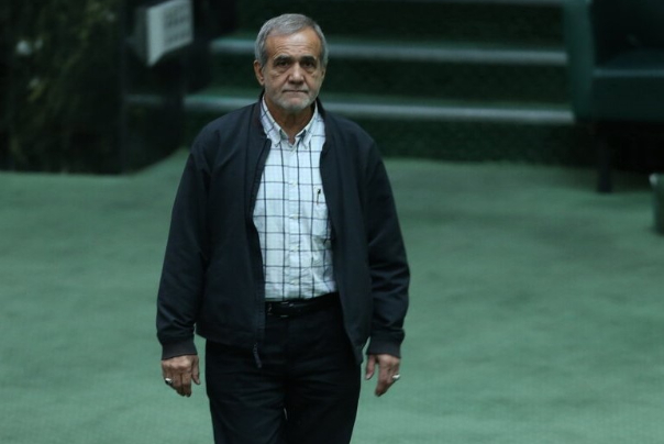 مراسم تحلیف رئیس‌جمهور نیمه مرداد برگزار می‌شود