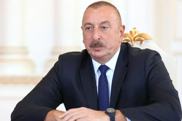 Ильхам Алиев поздравил новоизбранного Президента Ирана