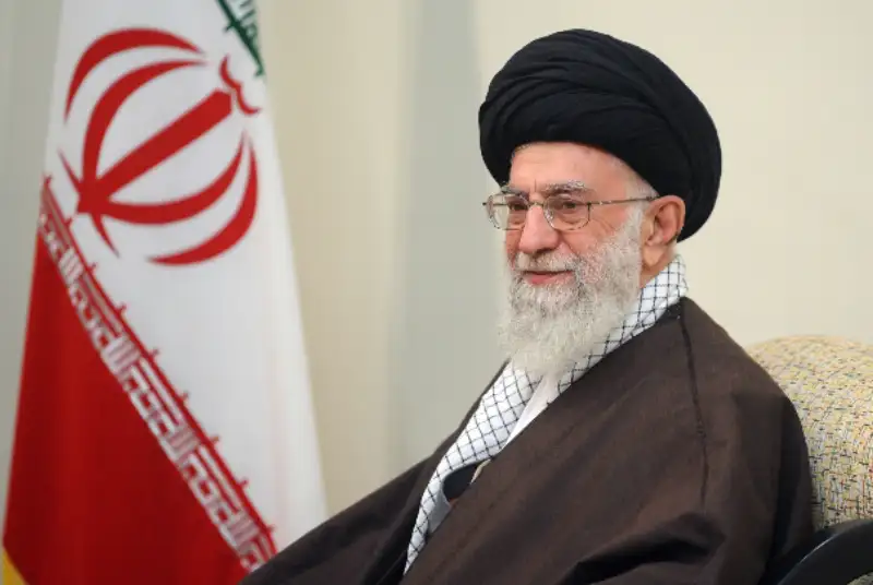 پیام رهبر معظم انقلاب به پنجاه‌وهشتمین نشست اتحادیه انجمن‌های اسلامی دانشجویان در اروپا