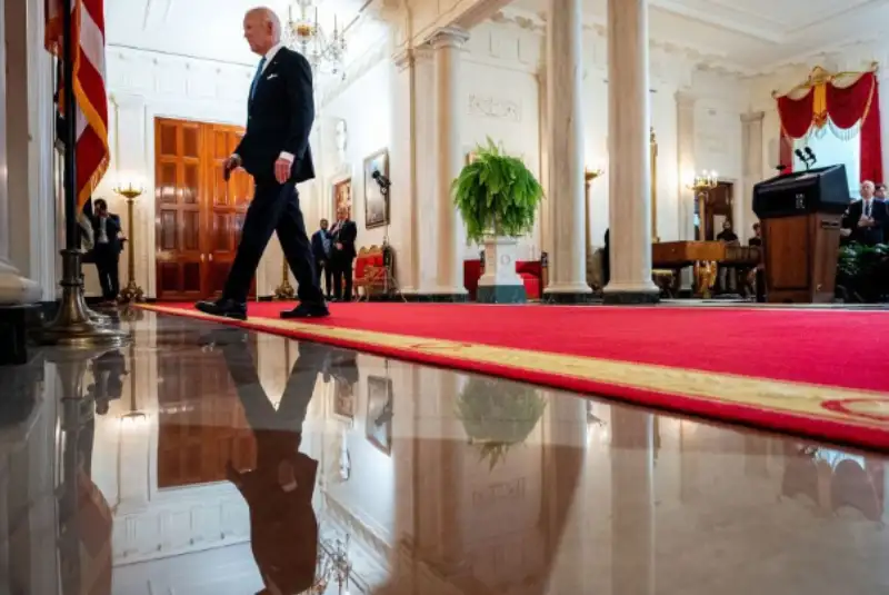 درخواست دموکرات‌ها از «بایدن» برای کناره‌گیری از انتخابات