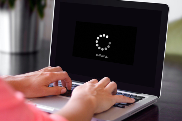 دلیل کندی امروز اینترنت چه بود؟