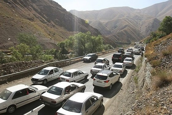 محور کندوان دو طرفه شد/ترافیک نیمه سنگین در آزادراه قزوین - کرج