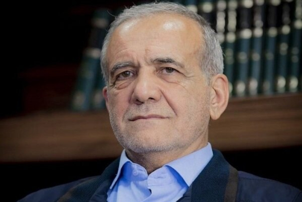بزشكيان: فارضو العقوبات هم انفسهم من زودوا عدونا بالأسلحة الكيميائية