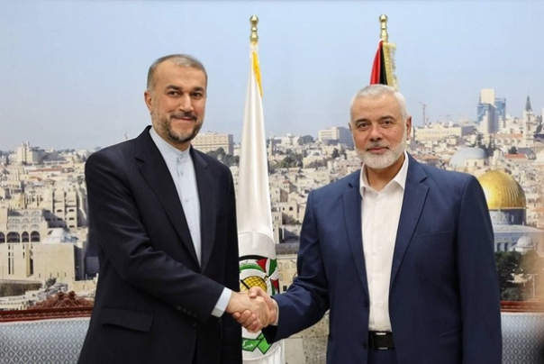 تسلیت خانواده شهید امیرعبداللهیان در پی ترور اسماعیل هنیه
