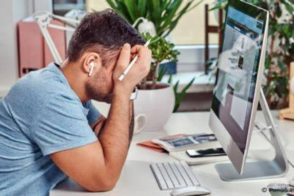 12 درصد آلمانی‌ها بیش از زمان قانونی کار می‌کنند
