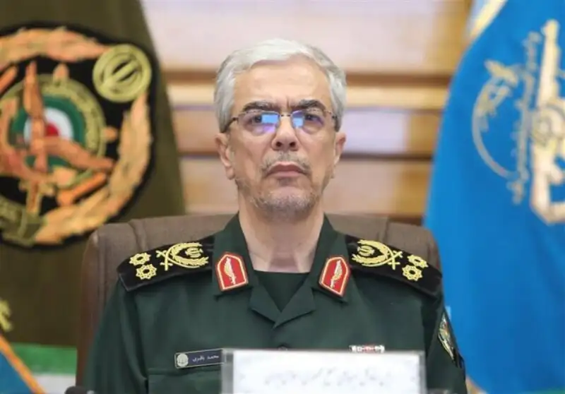اعلام جزئیات پاسخ رهبر انقلاب به نامه ترامپ توسط سرلشگر باقری