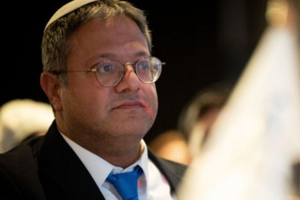 שר ישראלי קיצוני מודיע על כוונתו להקים בית כנסת במסגד אל-אקצא!