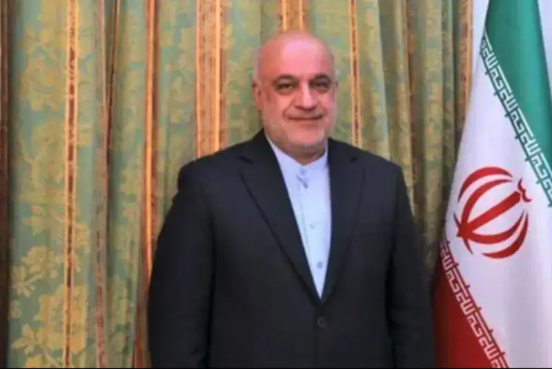 جراحی چشم سفیر ایران در لبنان با موفقیت به پایان رسید