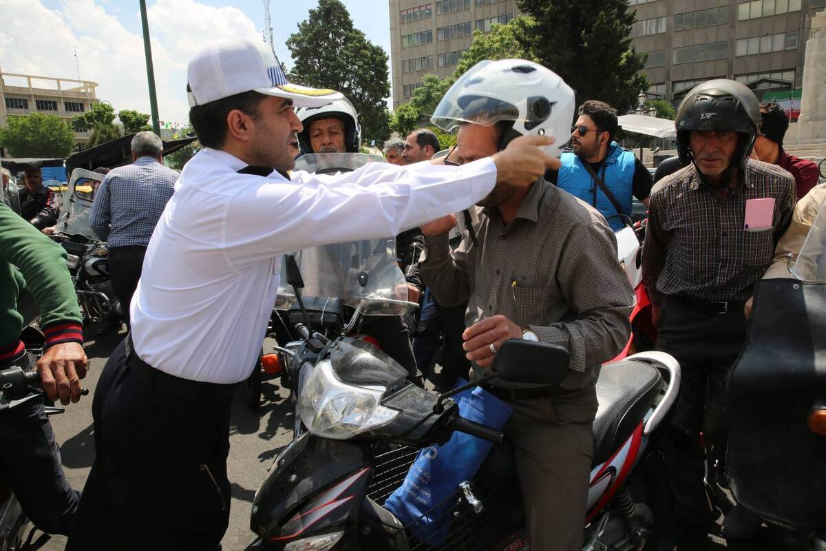 Tehran traffic police will donate 5,000 helmets to the city’s motorcyclists