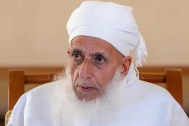 مفتی عمان: شهید نصرالله خاری در گلوی صهیونیست‌ها بود