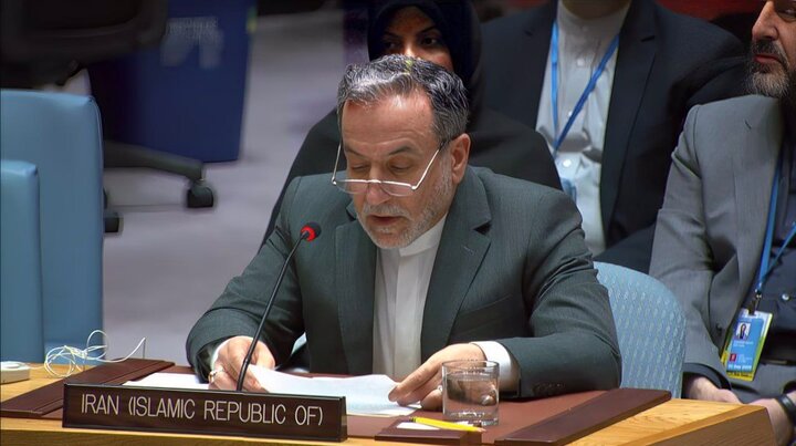 FM Araghchi: Israeli crimes driving region to brink of serious crisis