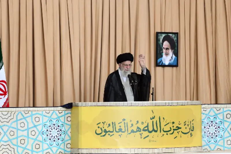 گزارش تصویری| اقامه نماز جمعه به امامت رهبر معظم انقلاب اسلامی