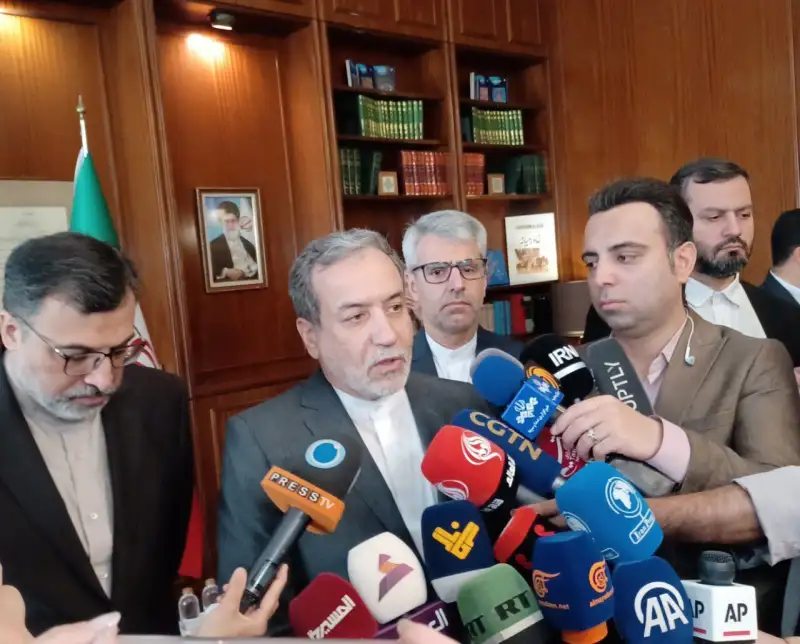 عراقچی: امروز به عربستان سفر می‌کنم/ برای هر سناریو و اتفاقی آمادگی داریم