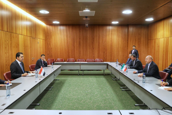 伊朗和伊拉克议会首脑在日内瓦举行会议