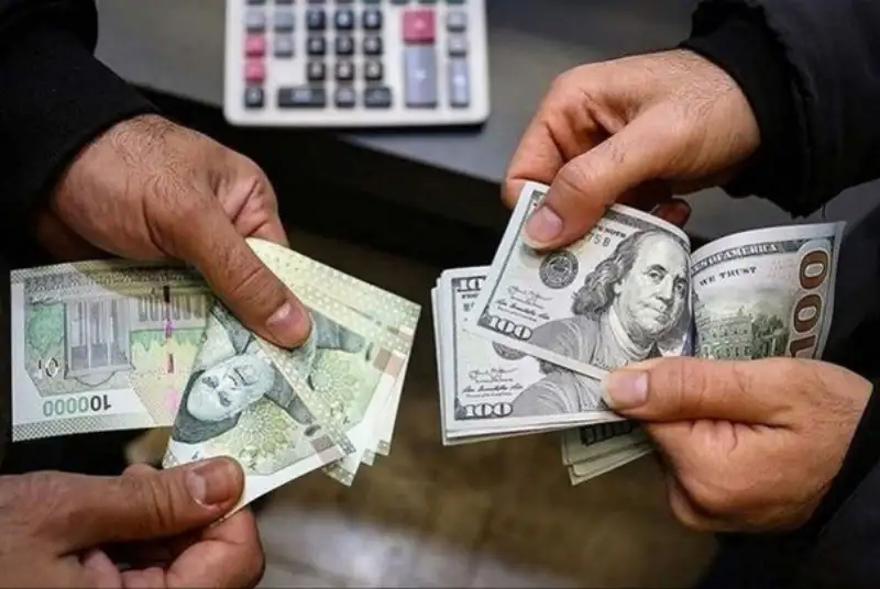 نرخ دلار به 64 هزار تومان کاهش یافت