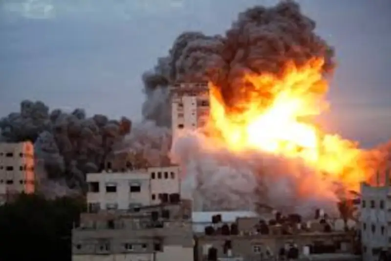 شهادت 31 فلسطینی در حملات امروز به نوار غزه/شهادت 2 فرمانده حماس در غزه