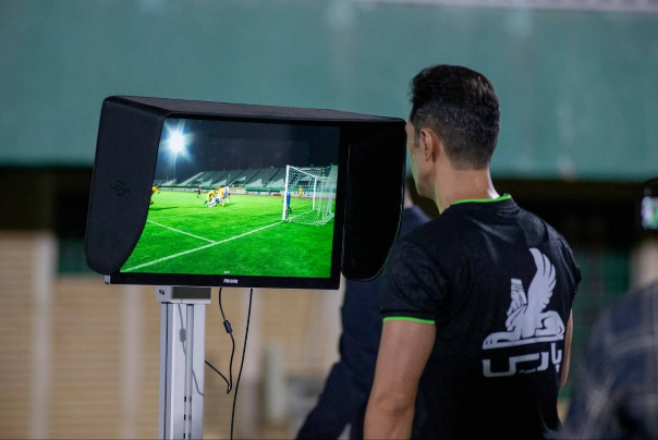 محرومیت داور و داور VAR بازی آلومینیوم-سپاهان تا پایان فصل