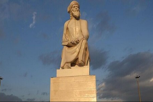 رونمایی از تندیس مولانا در میدان محمدیه تهران