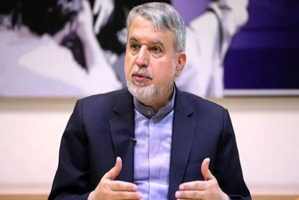 وزير السياحة الايراني: نجري محادثات مع الجيران لتسهيل السياحة والسعودية واذربيجان من بين اولوياتنا