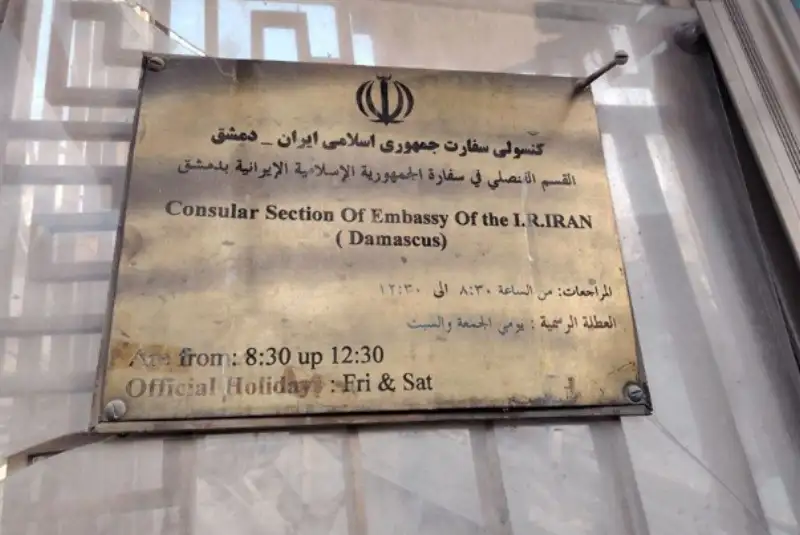 تکذیب خروج کادرهای سیاسی و مستشاری ایران از سوریه