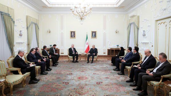 Pezeshkian: Regional developments indicate Zionist regime exploiting Muslims’ division
