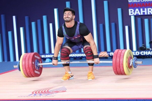 Iran's Alipour snatches bronze at 2024 IWF World Champions