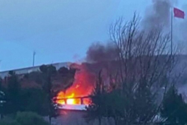 土耳其弹药厂爆炸造成 12 人死亡