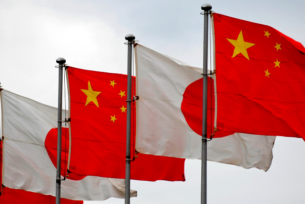 日本对中国不断增加的军事行动感到担忧