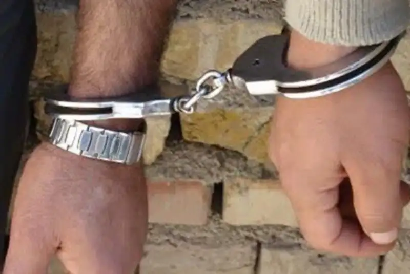 دستگیری 15 تبعه غیرمجاز در آستارا