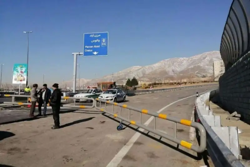 جاده چالوس 3 روز مسدود است