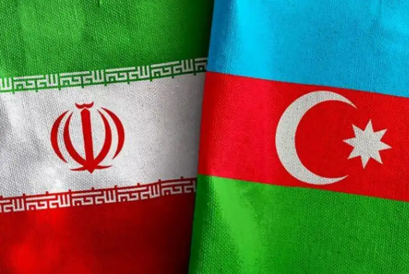 دیدار دستیار رئیس‌جمهور آذربایجان با دبیر شورای عالی امنیت ملی
