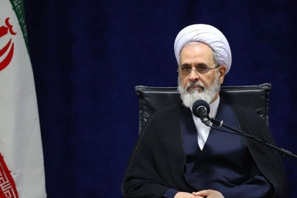 آیت‌الله اعرافی: حوزه علمیه به فقاهت و نیازهای نظام توجه دارد