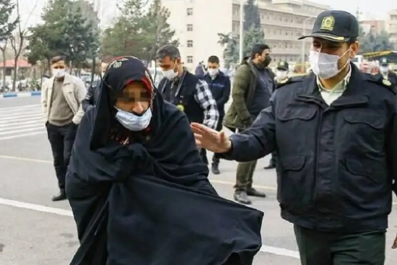 دزد چادری، مرد بود/طلای زنان سالخورده را می ربود