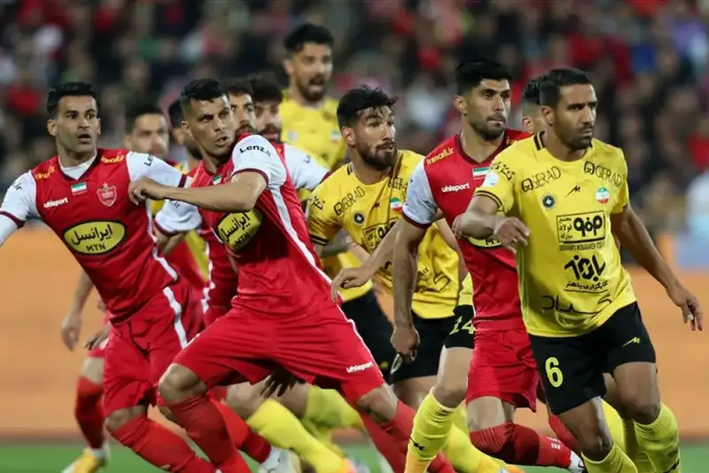 ترکیب احتمالی سپاهان مقابل پرسپولیس/کارترون به دنبال هت‌تریک مقابل پرسپولیس