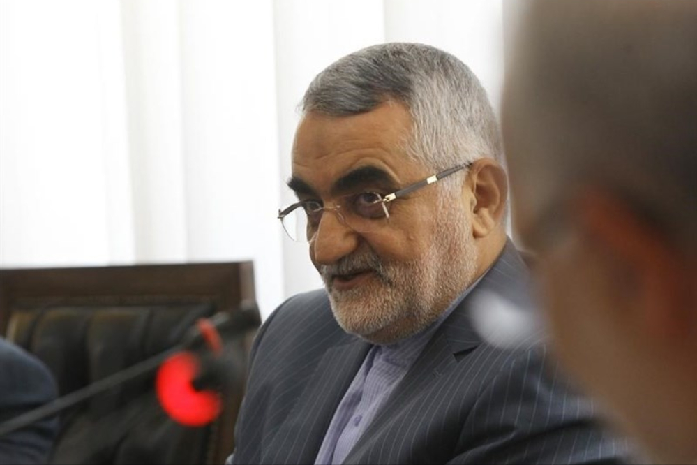 بروجردی: آقای ترامپ تهدید نکنید چون هیچ غلطی نمی‌توانید بکنید!