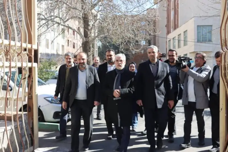 وزیر علوم: در زمینه تامین امنیت خوابگاه‌های دانشجویی هیچ تاخیری صورت نمی‌گیرد