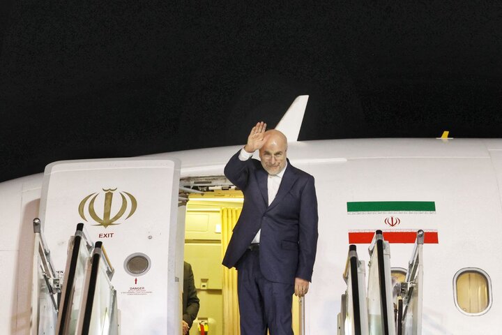 Iran Parliament Speaker departs for Baku
