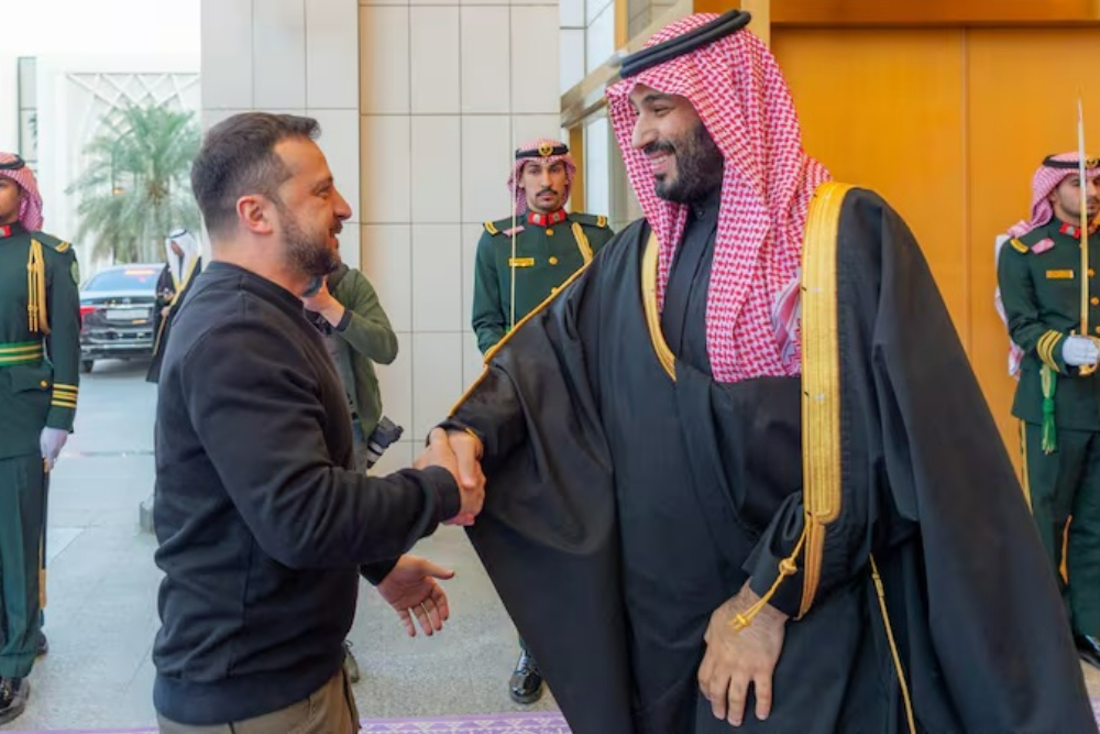 Zelensky's cancellation of his trip to Saudi Arabia: What's behind Ukraine's political crisis?
