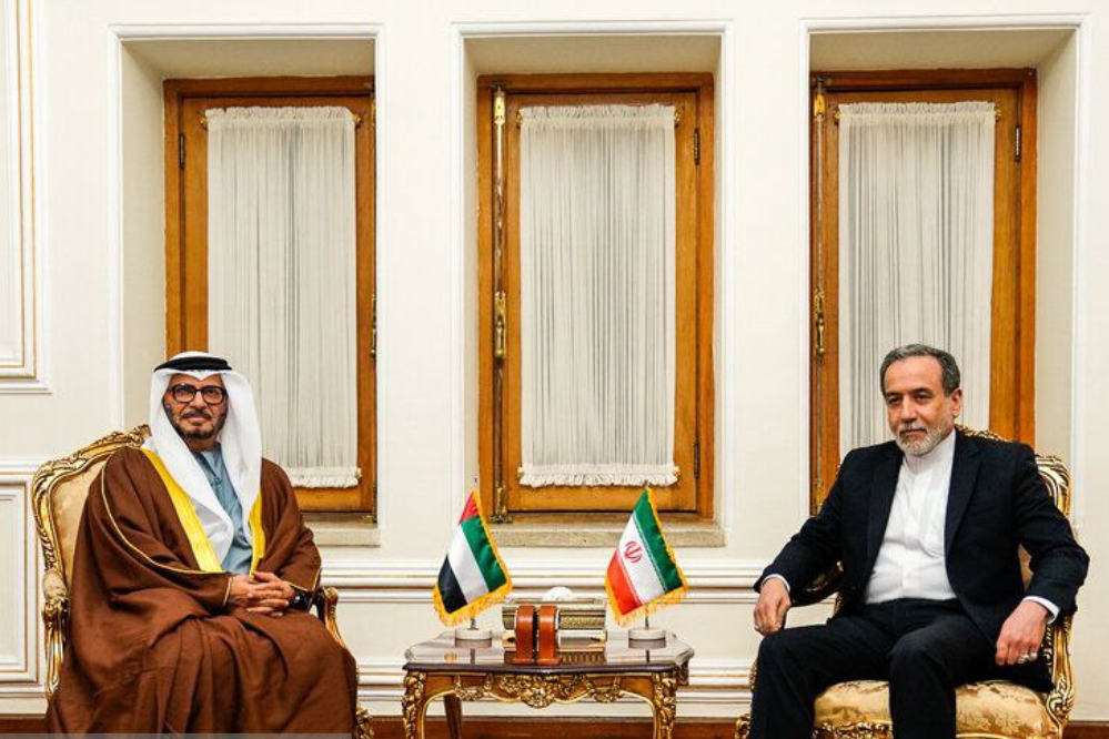 UAE presidential advisor meets Foreign Minister Araqchi in Tehran