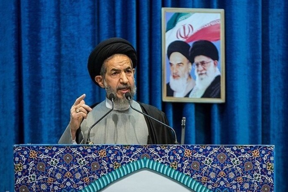 ابوترابی‌فرد: آمریکا در عمل تهدید و در سخن تقاضای مذاکره می‌کند