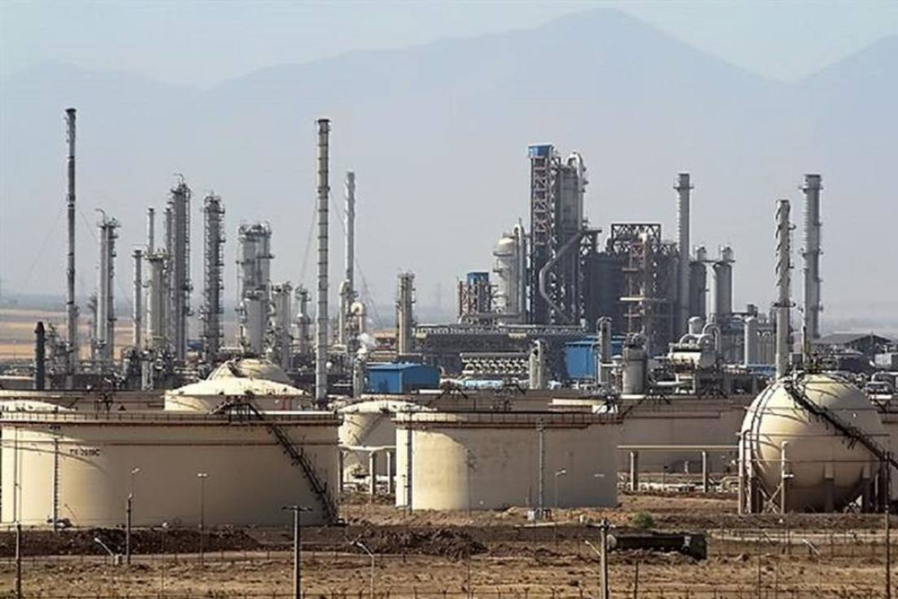 چرا پتروشیمی ایران با وجود رشد تولید، ثروتمندتر نمی‌شود؟