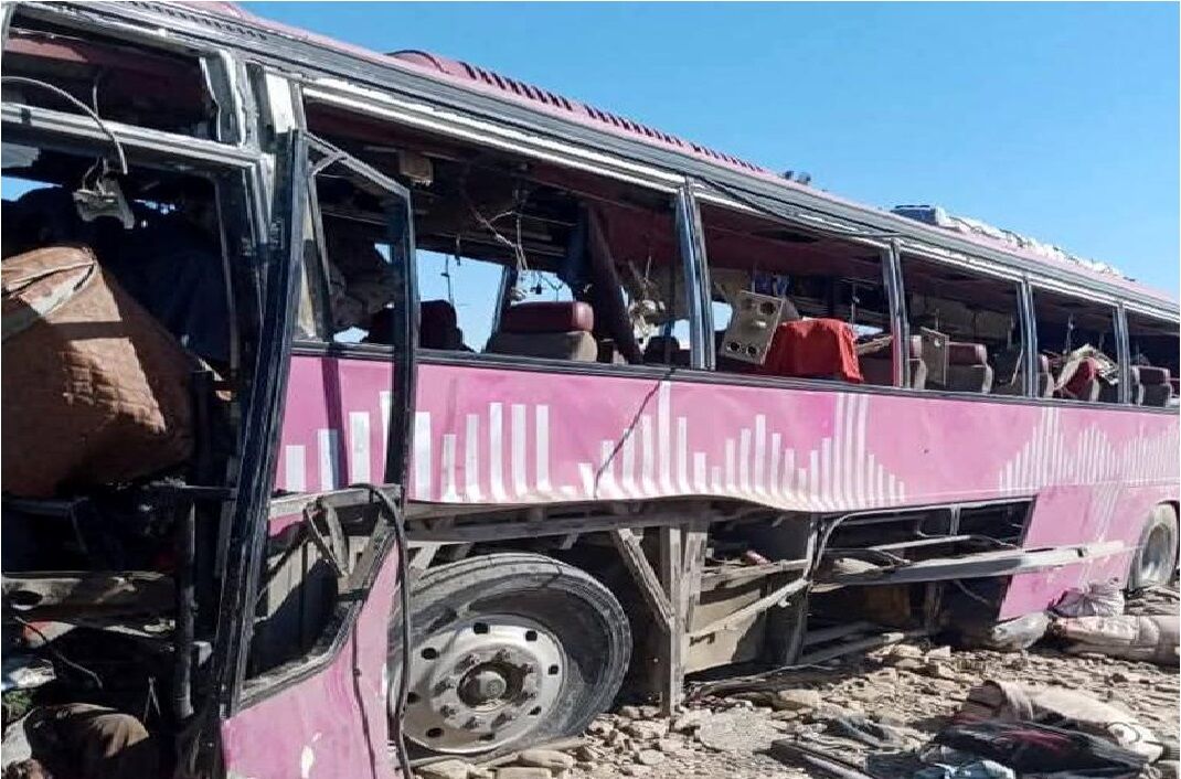 Iran condemns terror attack on bus carrying security forces in Pakistan