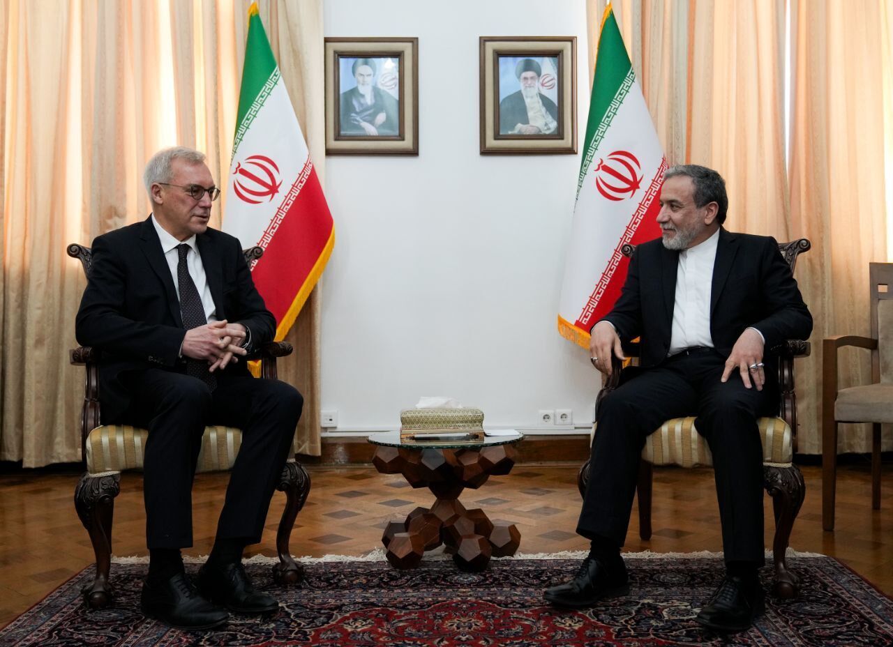 Iran and Russia call for cooperation to ensure regional peace