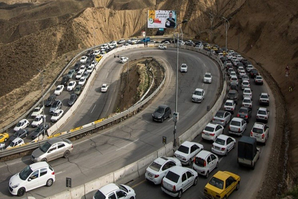 ترافیک فوق‌سنگین در خروجی‌های تهران/ چالوس بسته شد