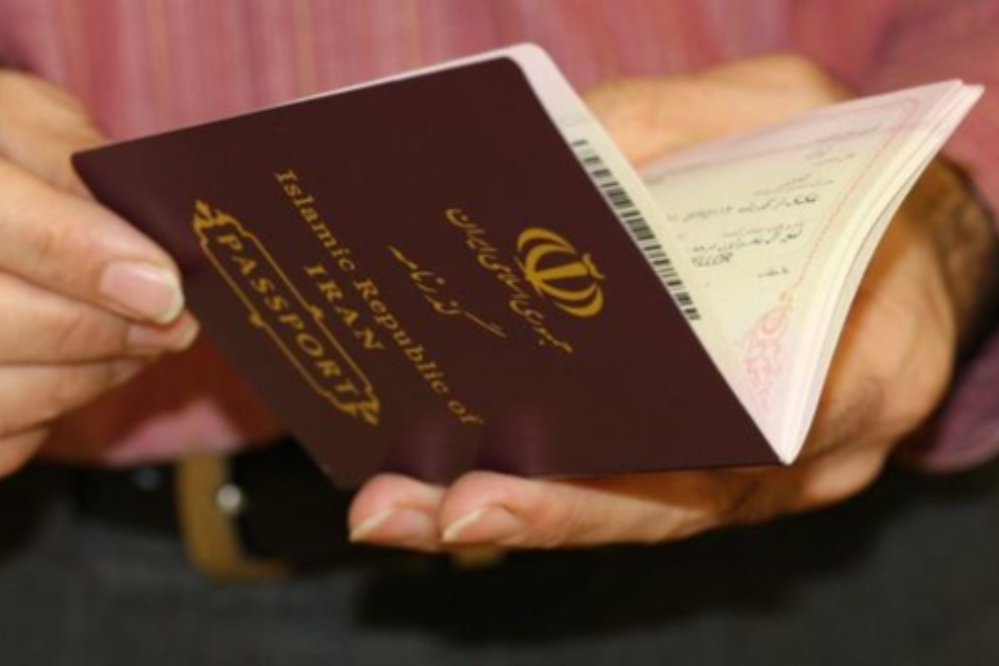 عوارض خروج از کشور چقدر است؟