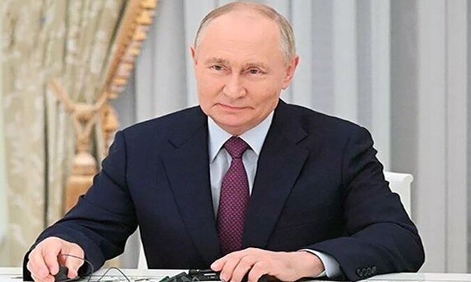 «Путин» поздравил Верховного лидера и президента Ирана с Наврузом