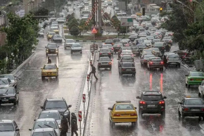 بارش شدید برف و باران در 23 استان؛ جاده‌ها لغزنده و خطرناک شدند
